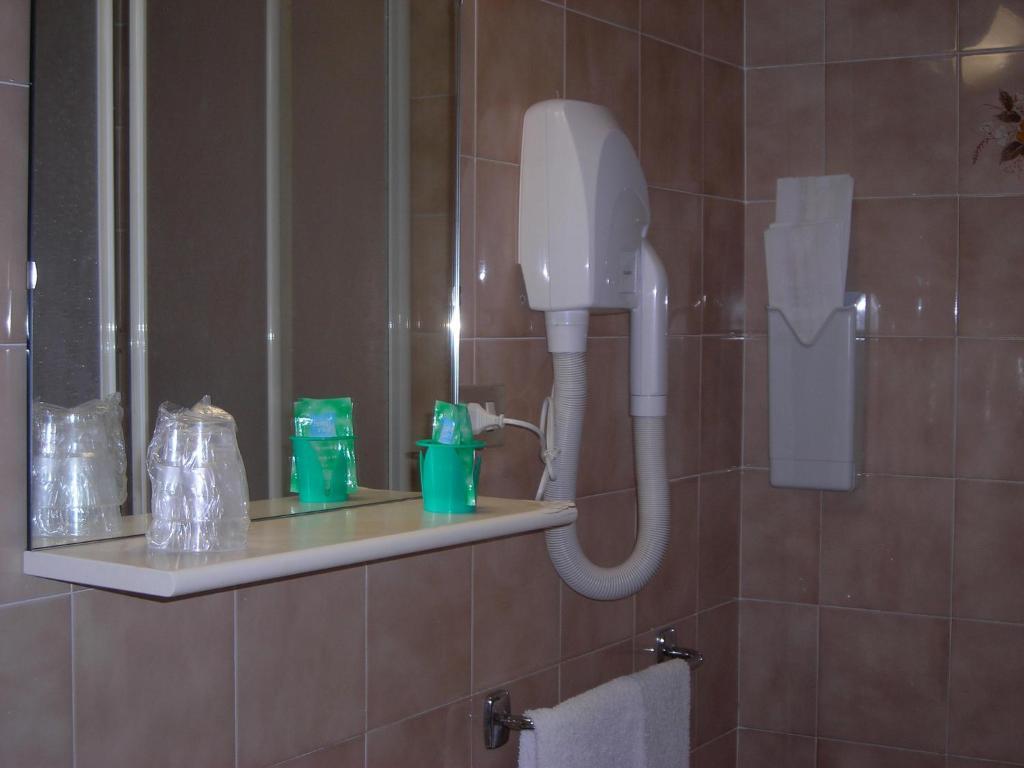 Hotel Giardino Al Mare Сестри-Леванте Номер фото
